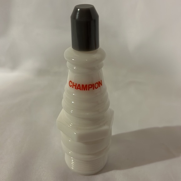 Vintage Avon Bottles - Picture 2 of 7